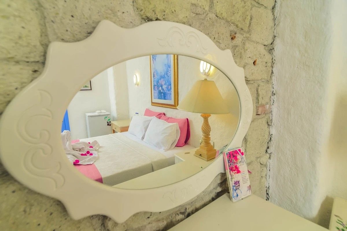 Alaçatı Asmalı Konak Otel