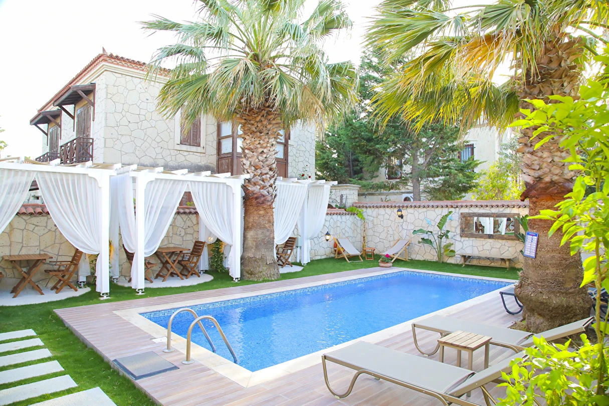 Alaçatı Balbadem Otel